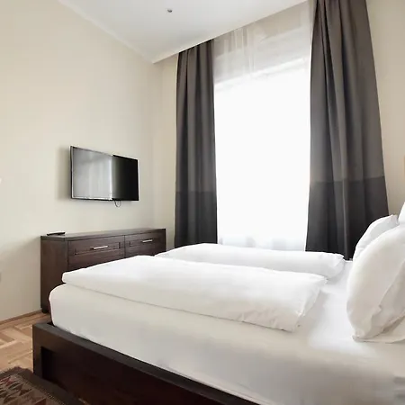 Luxury By Hi5 - Kiraly Street * Budapesta