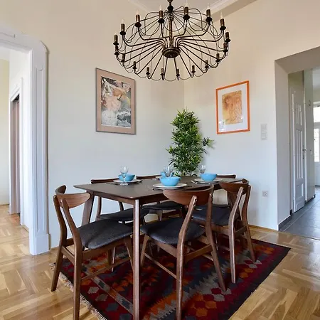 Apartment Luxury By Hi5 - Kiraly Street