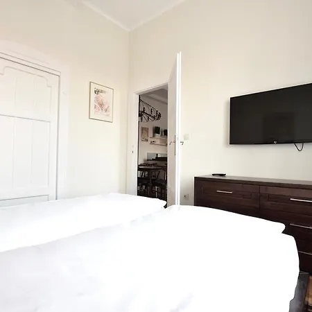 Luxury By Hi5 - Kiraly Street * Budapest